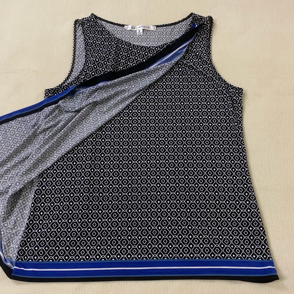 Max Studio tank top - Picture 8 of 9